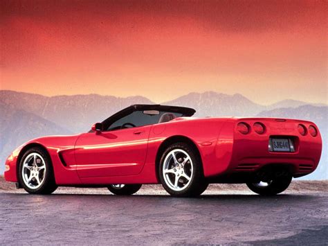 chevrolet corvette 2001 photo