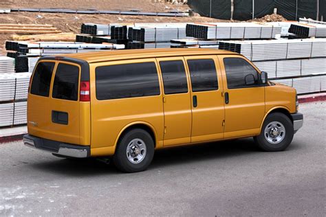 chevrolet express 2017 photo