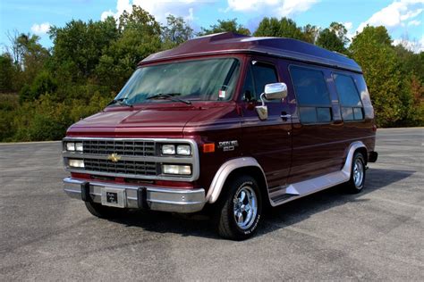 chevrolet g van 1993 photo