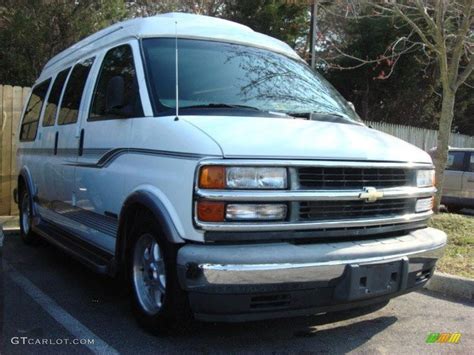 chevrolet g10 1998 photo