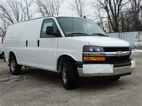 chevrolet g2500 photo