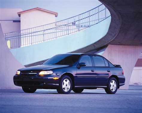 chevrolet malibu 2002 photo