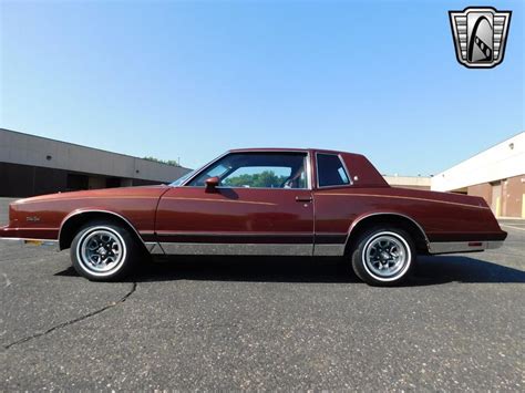 chevrolet monte carlo 1982 photo