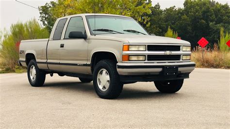 chevrolet pick up 1998 photo