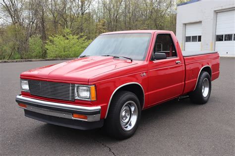 chevrolet s10 1984 photo