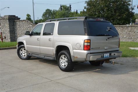 chevrolet suburban 1500 2006 photo