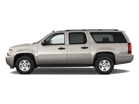 chevrolet suburban 2011 photo