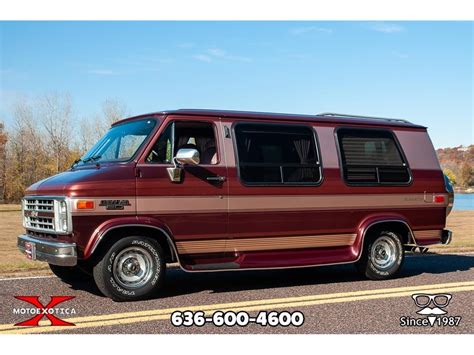 chevrolet van 1991 photo