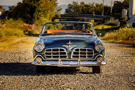 chrysler imperial photo