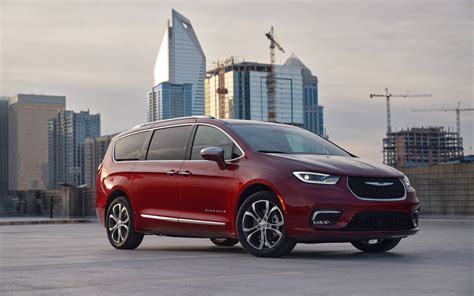 chrysler pacifica 2022 photo