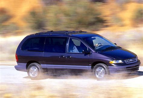 chrysler town and country 1996 photo