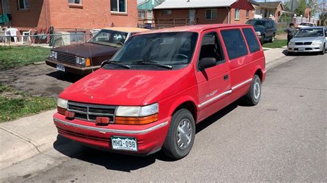 dodge caravan 1993 photo