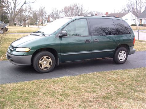 dodge caravan 1999 photo