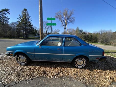 dodge colt photo