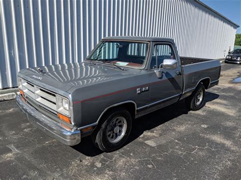 dodge d100 1988 photo