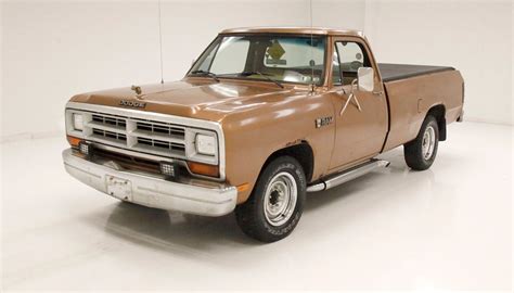 dodge d250 photo