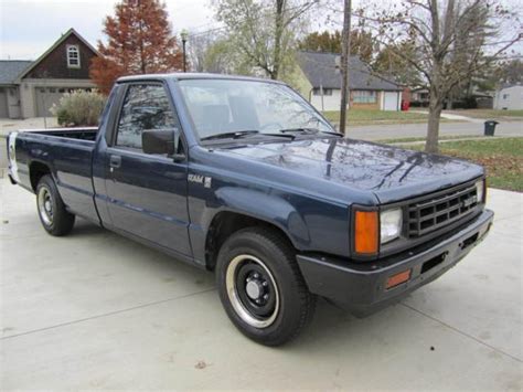 dodge d50 1987 photo