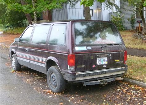 dodge grand caravan 1989 photo