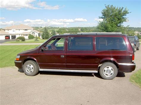 dodge grand caravan 1991 photo