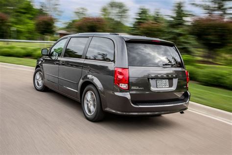 dodge grand caravan 2018 photo