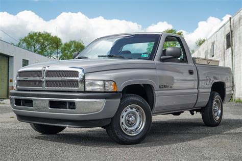 dodge ram 1500 1998 photo