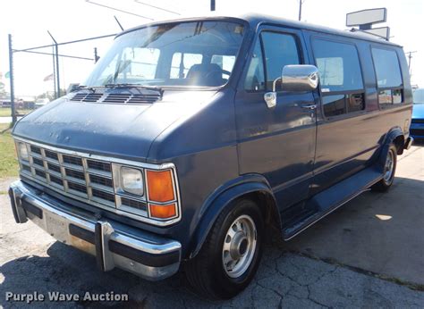 dodge ram van 1992 photo