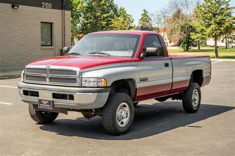 dodge ram wagon 1996 photo