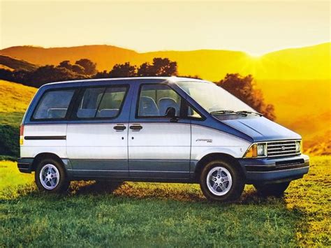 ford aerostar 2000 photo