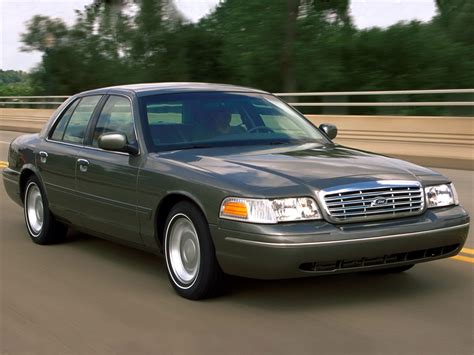 ford crown victoria 1998 photo