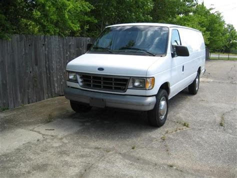 ford e-250 1996 photo