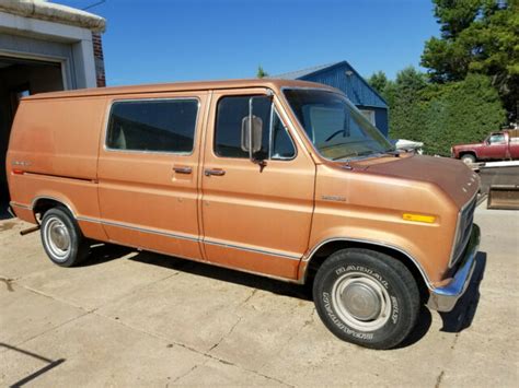 ford e150 1976 photo