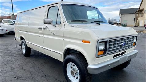 ford econoline 1991 photo