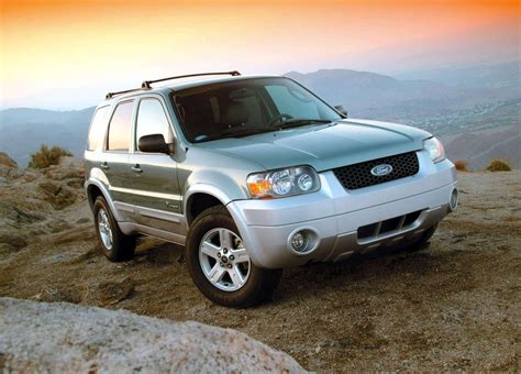 ford escape hybrid 2005 photo