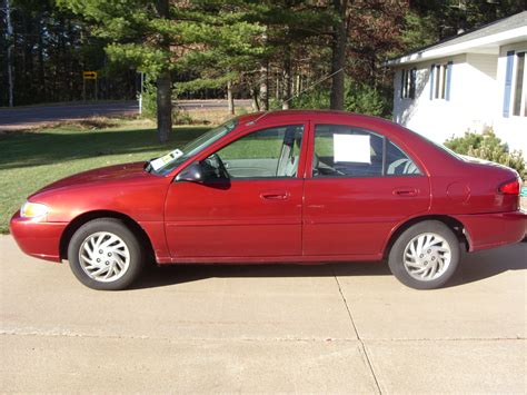 ford escort 1999 photo