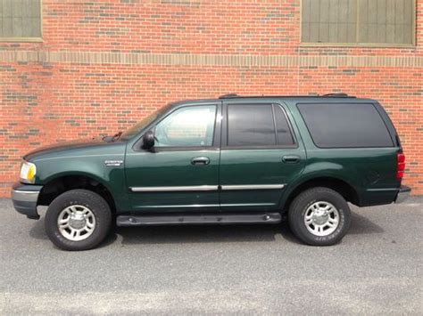 ford expedition 2001 photo