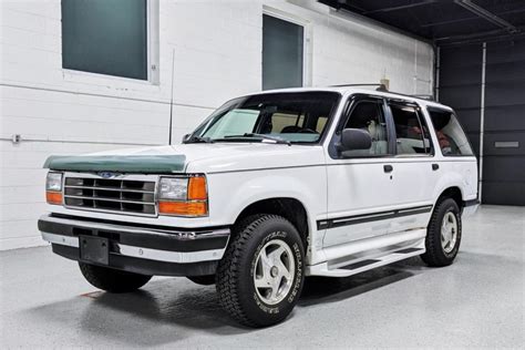 ford explorer 1993 photo