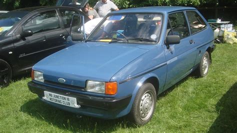 ford festiva 1984 photo