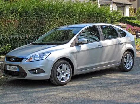 ford focus 2010 photo