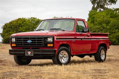 ford ford truck 1983 photo