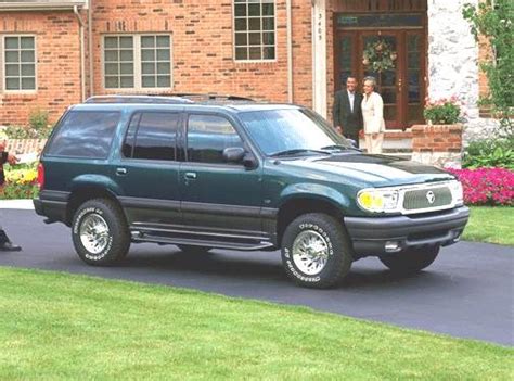 ford mountaineer 2001 photo