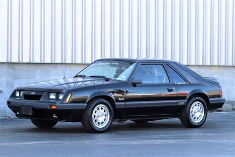 ford mustang 1986 photo