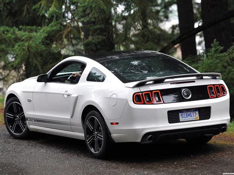 ford mustang 2012 photo