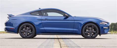 ford mustang 2022 photo