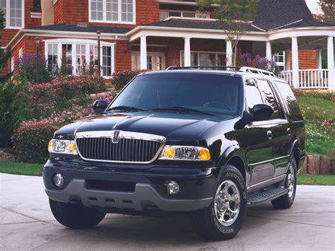 ford navigator 2002 photo