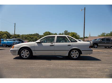 ford taurus 1991 photo