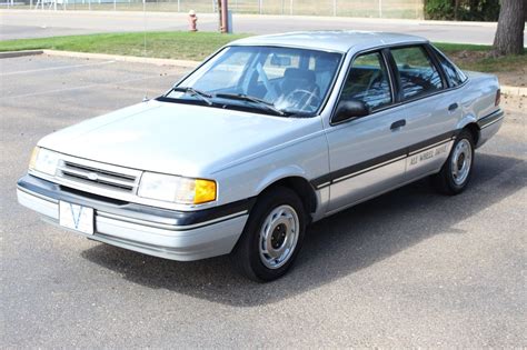 ford tempo 1988 photo