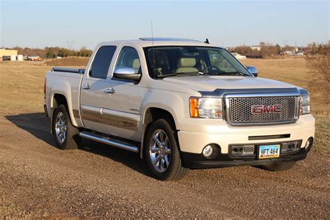 gmc sierra 1500 2011 photo