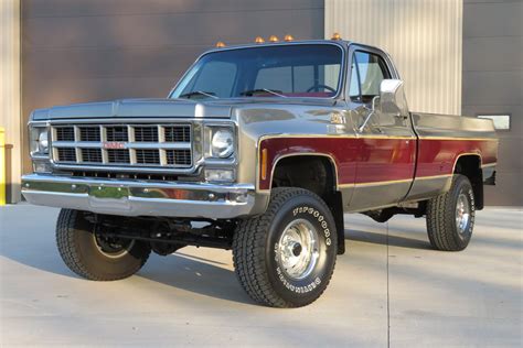 gmc sierra 1977 photo