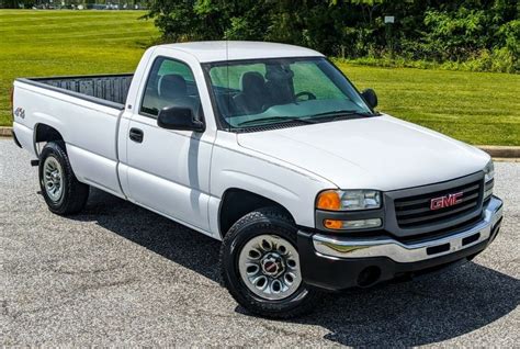 gmc sierra 2005 photo