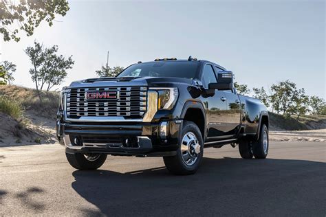 gmc sierra 3500 2010 photo